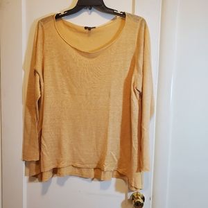 Eileen Fisher 100% linen top